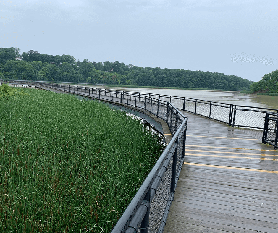 The boardwalk at Turning Point Park